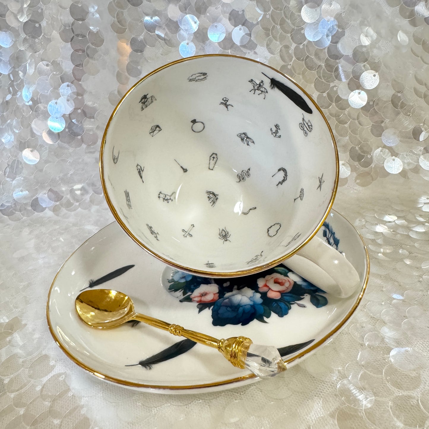 Crow Raven Teacup & Saucer Set | Learn Tea Leaf Reading | FREE Online Course