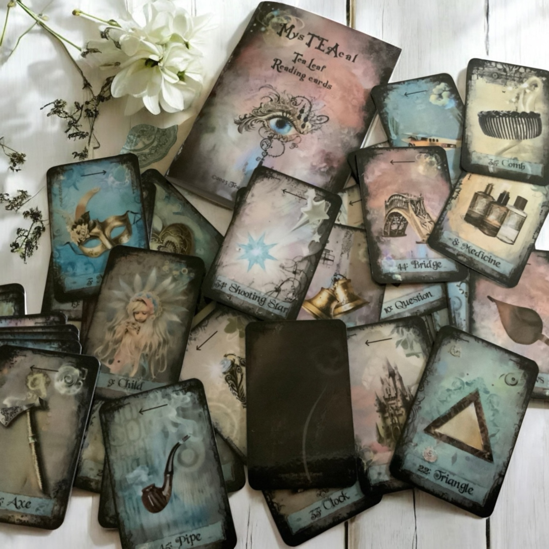 How to Combine Tea Leaf Reading with Oracle Cards for Deeper Guidance