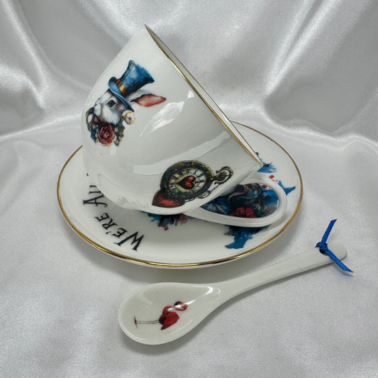 The Symbolism of Wonderland: Hidden Meanings in Lewis Carroll’s World (and Your Teacup)