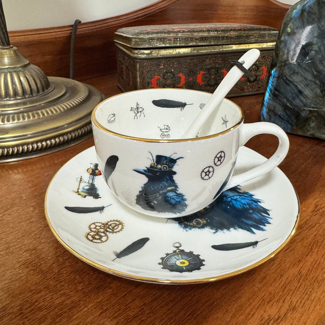 Reading Tea Leaves by Moonlight | Tea Leaf Reader