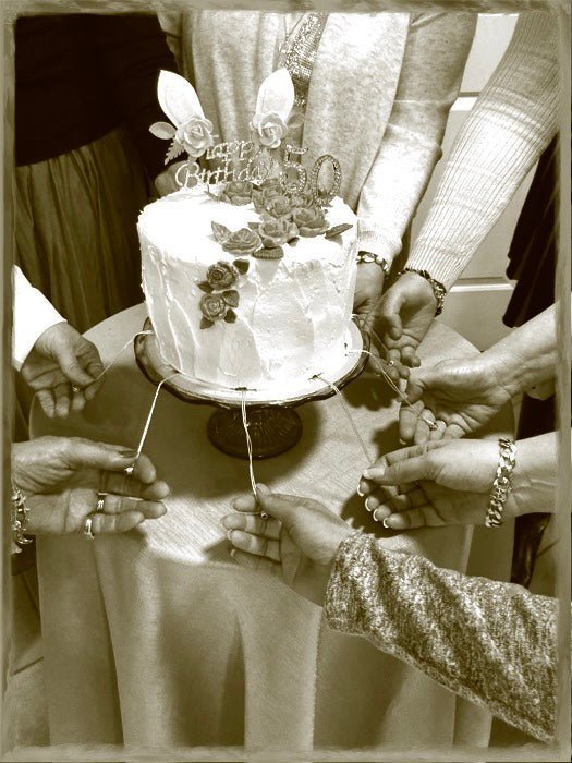 Let’s talk about charm casting for divination. - Tea Leaf Reader