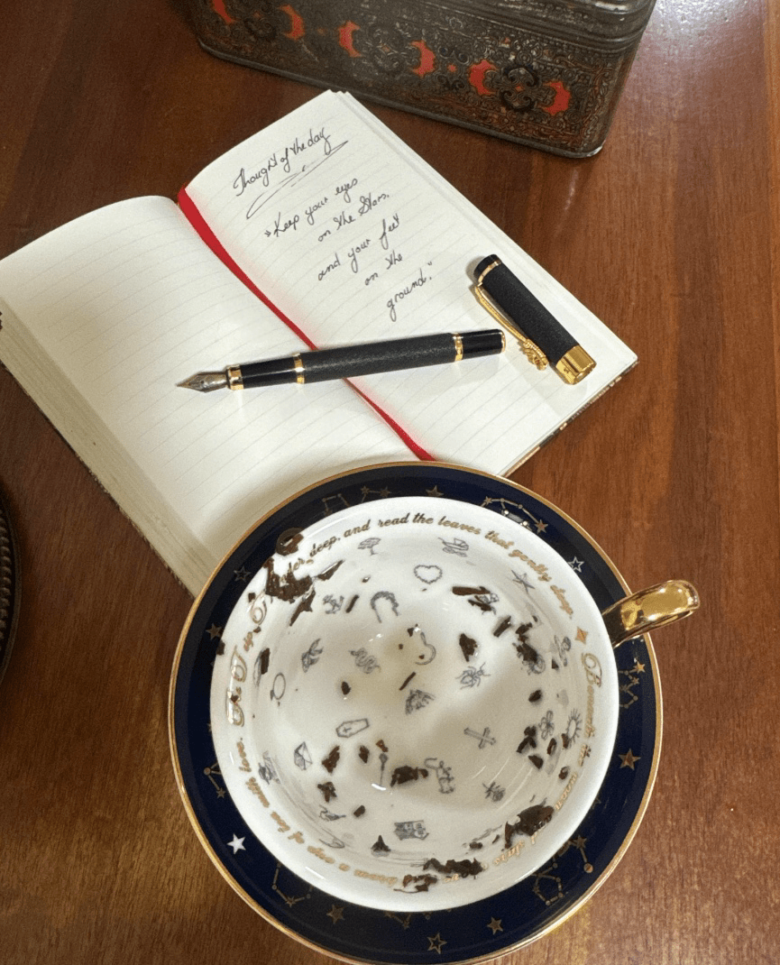 Online Readings vs In-Person Readings: Is There Really a Difference? - Tea Leaf Reader