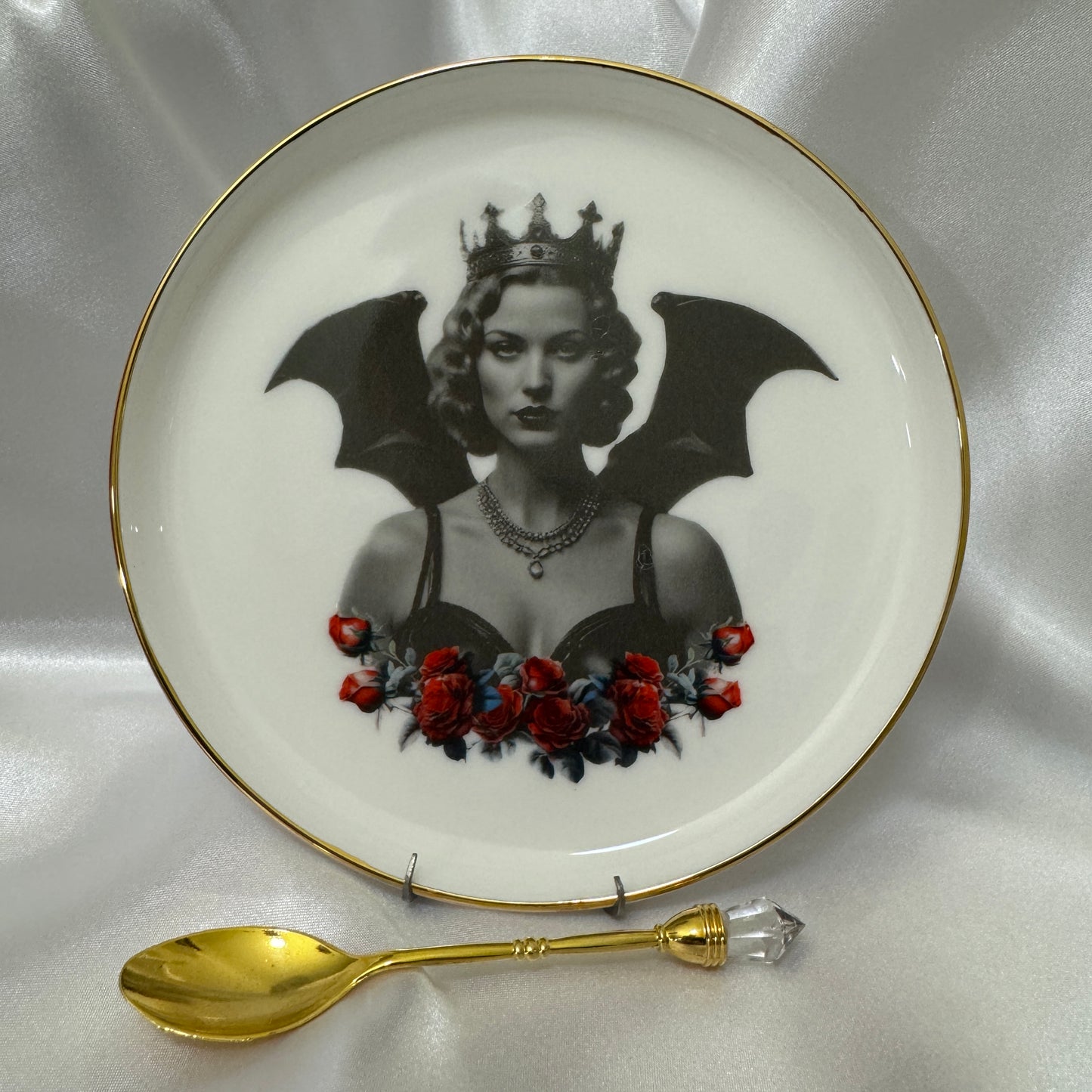 Vintage bat girl cup, bat lady teacup, bat porcelain, bat china, bat teapot, bat plates, bat mug, halloween teacup, halloween china, halloween plates, spooky teacup, goth teacup, bat tea set, Cups, Custom cups, Customized cup, Witchy, Custom cup gift, Witchy Gifts, Divination, Witchy decor, Teacup, Divination tools, Tea cup, Teacups, Tea set