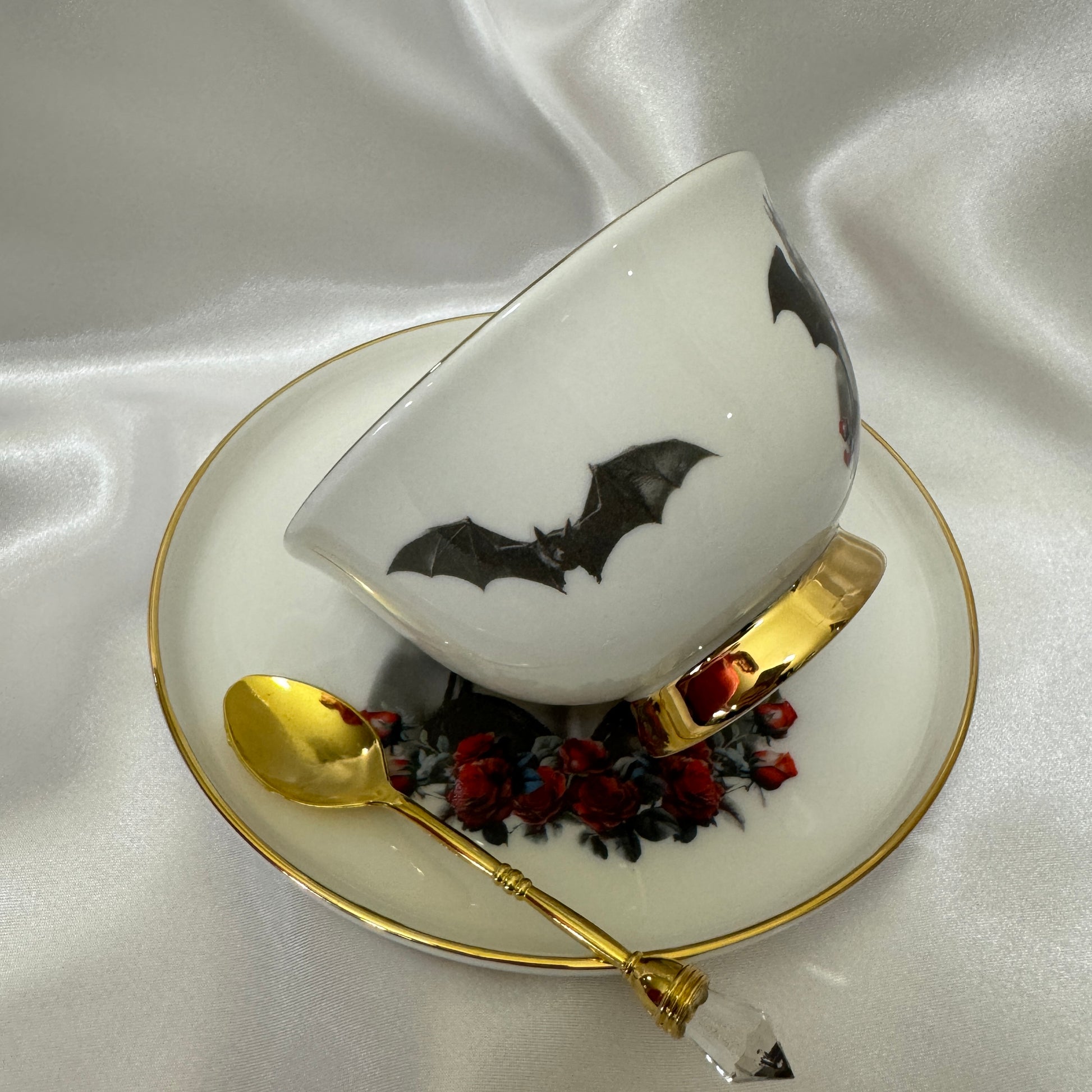 Vintage bat girl cup, bat lady teacup, bat porcelain, bat china, bat teapot, bat plates, bat mug, halloween teacup, halloween china, halloween plates, spooky teacup, goth teacup, bat tea set, Cups, Custom cups, Customized cup, Witchy, Custom cup gift, Witchy Gifts, Divination, Witchy decor, Teacup, Divination tools, Tea cup, Teacups, Tea set