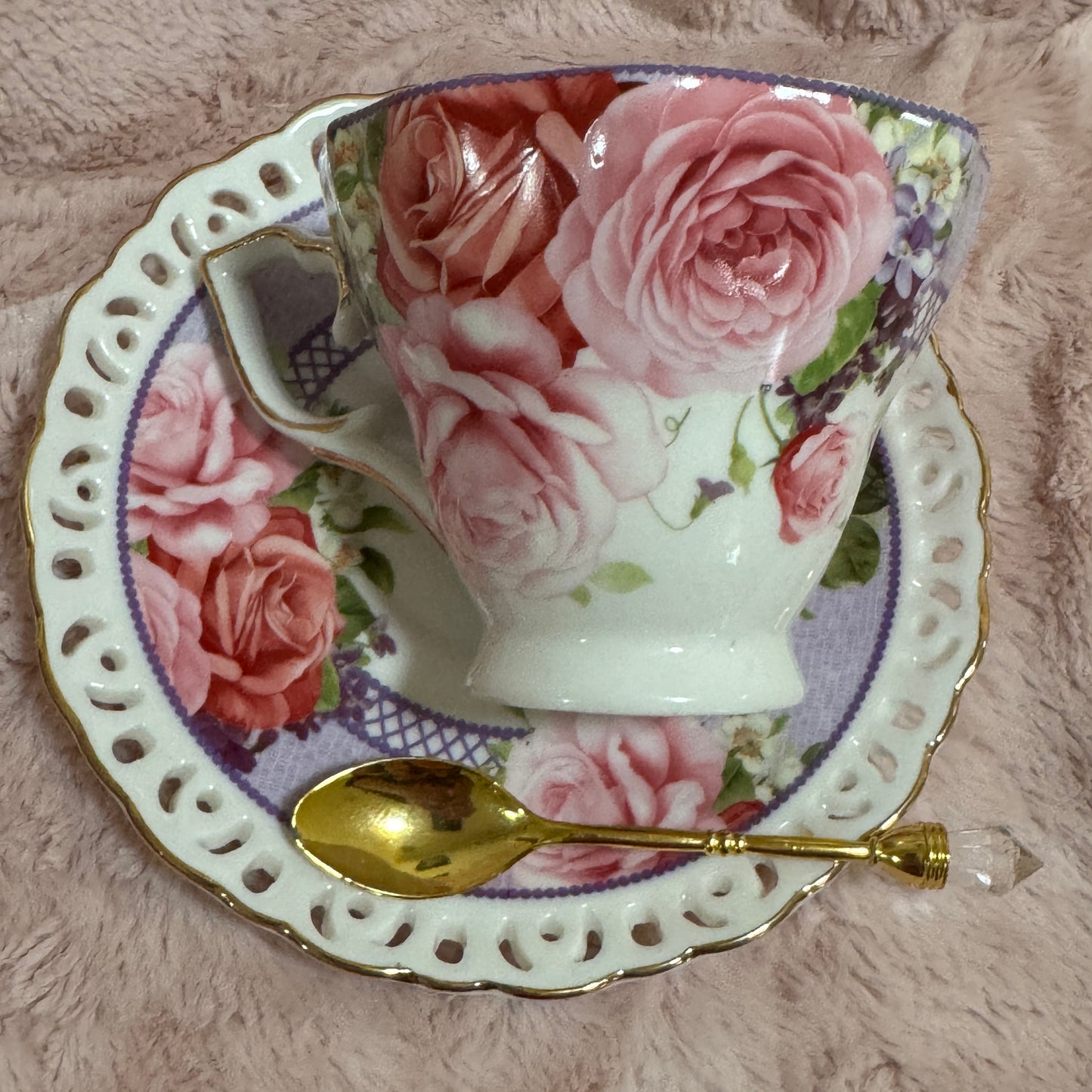 Pink Roses tea leaf reading teacup set. Fortune teller tea set. Tea Leaf Reading. Tarot Alternative.