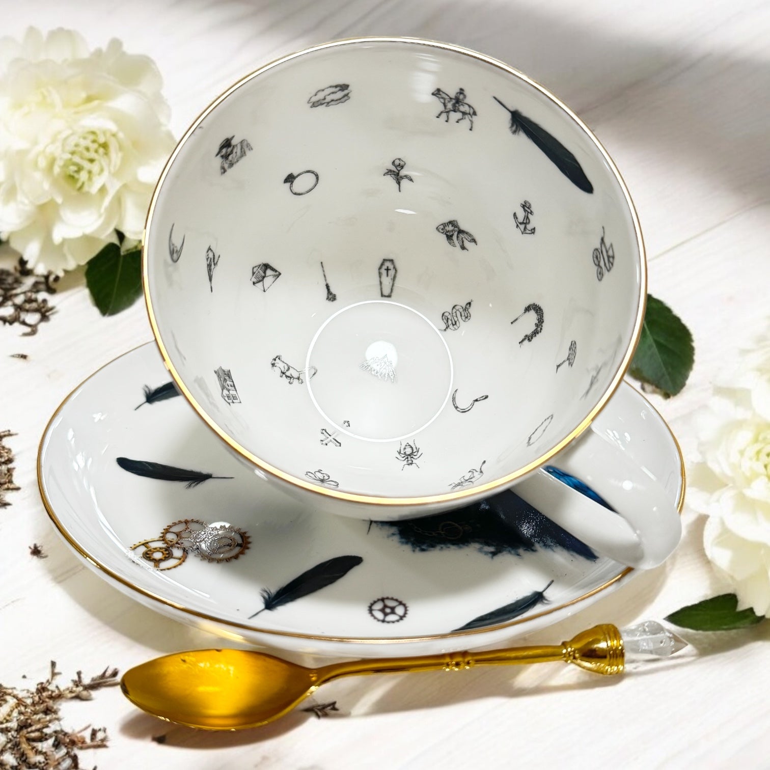 Tea leaf reading, tea reading cup, Crow gothic cup, Divination cup, Witchcraft teacup, raven Tea cup, Tasseomancy tea cup, Lenormand cup, Tea reading kit, Fortune telling cup, Fortune teller cup, Wicca Wiccan, Witchy gift
