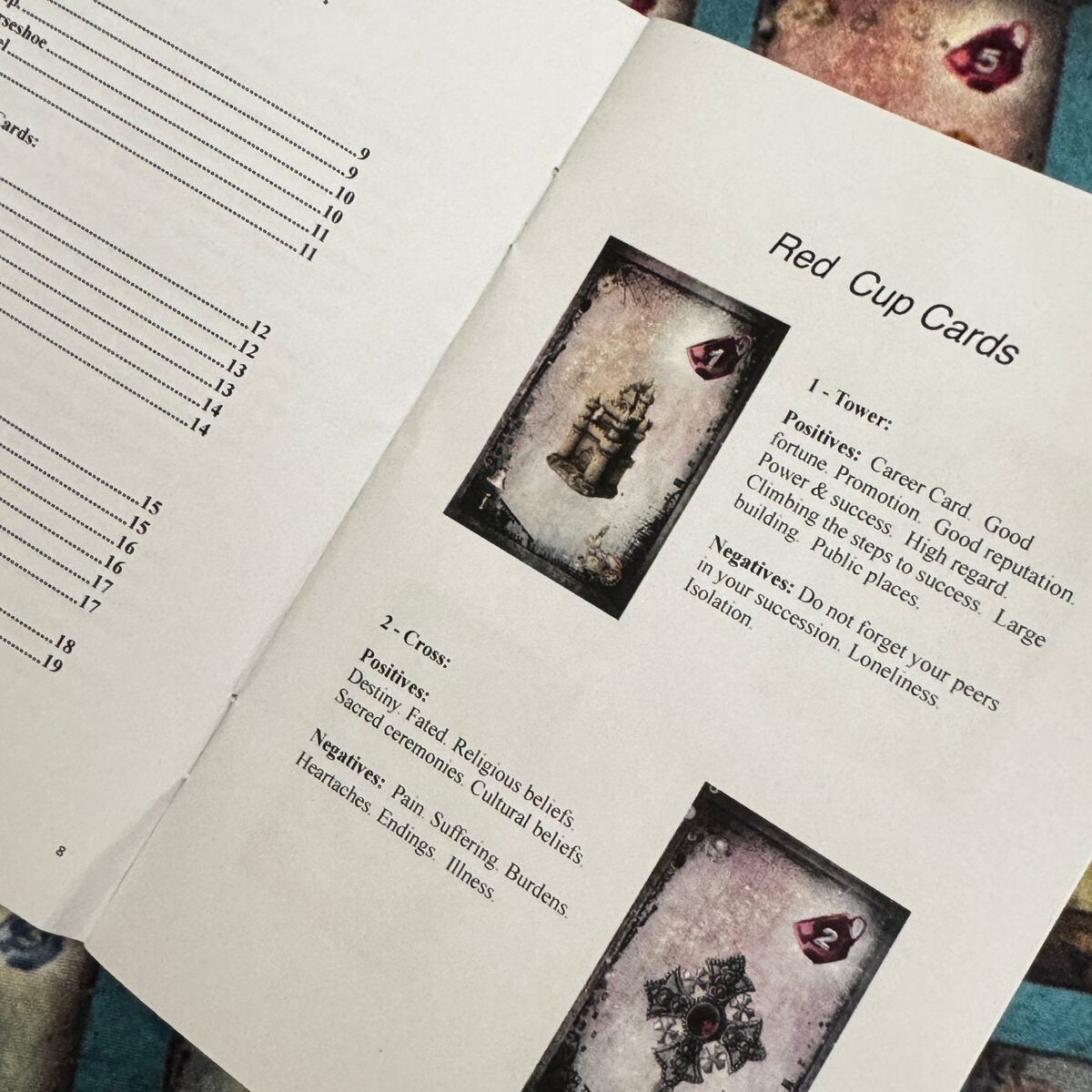 Curiosi-tea Magic and Mystery reading mat with cards spread out