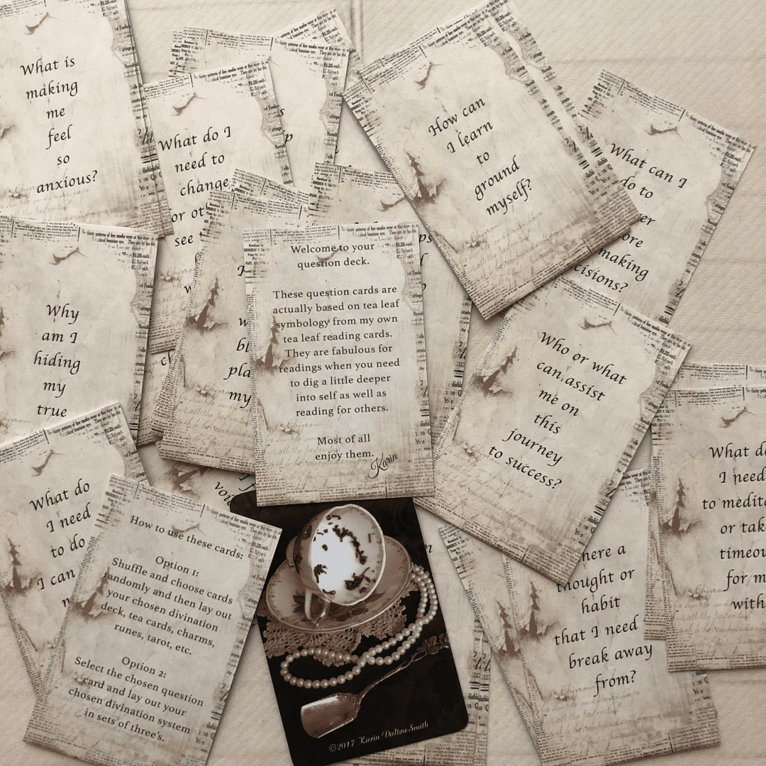 Question Cards Oracle Deck for tea leaf reading and divination with 52 guided reading cards