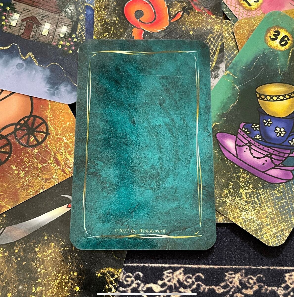Serendipi-Tea Leaf Oracle Cards